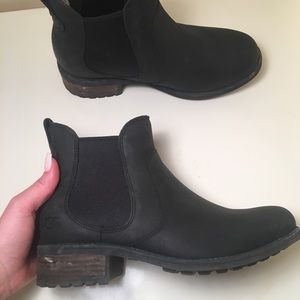 Size 7 UGG Ankle Boots